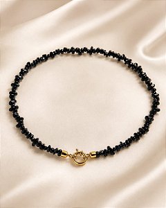 CHOKER COM PEDRAS NATURAIS DE CASCALHOS- ONIX
