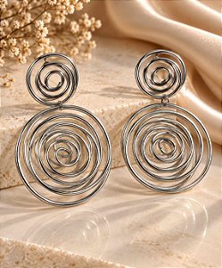 BRINCO PENDENTE DESING ESPIRAL AÇO