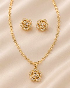 CONJUNTO GARGANTILHA E BRINCOS C/ ROSINHA CRAVEJAD