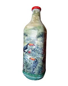 Garrafa decorada  - mata com tucanos por Débora Artes