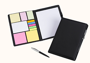 KIT PARA ANOTAÇÕES EM COOURO SINTÉTICO COM AUTOADESIVOS E CANETA PLÁSTICA