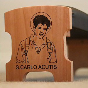 Genuflexório São Carlo Acutis