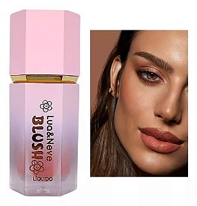 Blush liquido -Lua e Neve