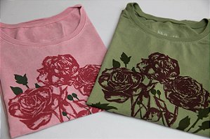 Camiseta  Feminina Delight