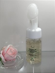 Espuma de Limpeza Clareadora