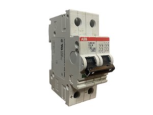 Disjuntor Bipolar S 282 UC K 4a 400-440v