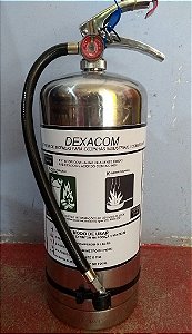 EXTINTOR CLASSE K PORTÁTIL 6 LITROS - VALIDADE DE 5 ANOS