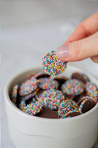 Dragêe de chocolate ao leite