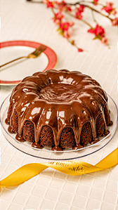 Bolo de chocolate com calda