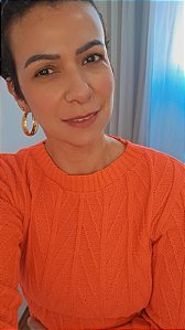 Blusa laranja de tricô