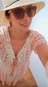 Vestido longo com fios dourados