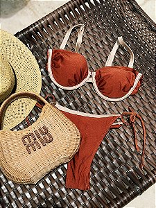 Biquíni Vitória Malha Marrom com Detalhe