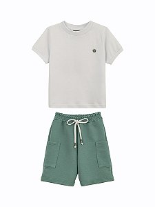 Conjunto Camiseta e Short em Moletom