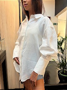 CAMISA OVERSIZED EM LINHO