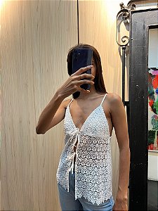 REGATA EM RENDA GUIPIR