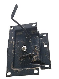 Fechadura Inferior Capo Caminhões GM 79 até 81 GM 9302553 Usada