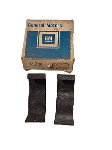 Par Mola Trava Lastro Porta Malas Caravan 75 até 91 Original GM 2870445 Novo de Época