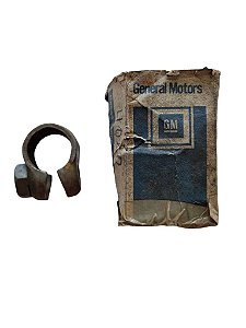 Abracadeira Do Liame Cambio Transmissão Monza 82/ em diante Original GM 90079628 Novo de Época