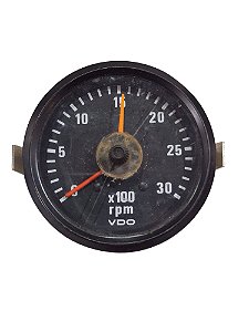 Indicador Marcador Conta Giros 0 a 30 RPM 2 Ponteiros 12V 24V Bivolt 80mm Universal VDO 00180861 11231/9A
