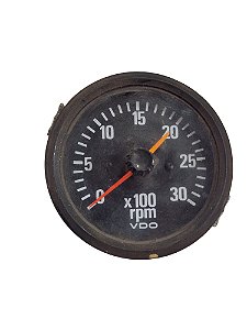 Indicador Marcador Conta Giros 0 a 30 RPM 2 Ponteiros 12V 24V Bivolt 80mm Universal