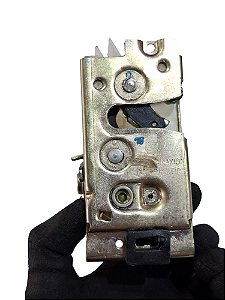 Fechadura da Porta Mecânica Pré-Disposta Para Elétrica Traseira Esquerda Escort Verona 93 à 96 Original Forin Univ 30345