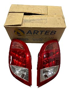 Par de Lanterna Traseira do FORD Ka de 2001 a 2007 Cristal Original FORD 2S5513405AC 2S5513404AC Novas de Época