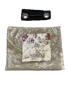 Batente Esquerdo Tampa Porta Traseira FIAT Fiorino 1985 a 2004 Strada 96 em diante Original FIAT 7594851 Nova de Época