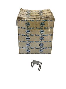 Clip Trava Cabo Acelerador VW Apollo 91 a 92 Gol 81 a 06 Golf Logus 93 a 96 Parati 82 a 95 Original VW 811721673A
