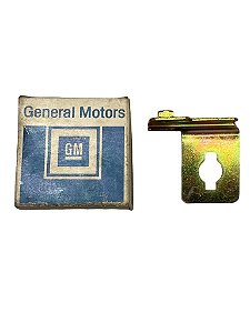Suporte de Grampo para Tubo de Alta Pressão do GM Vectra A de 1994 a 1996 e Calibra 2P de 1994 a 1995 GM 90334755