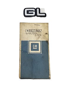 Emblema GL da Tampa Traseiro Porta-Malas do GM Kadett de 1994 a 1997 Monza de 1994 a 1996 Original GM 93223482 Novo
