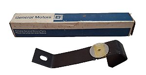 Suporte Lateral Parachoque Traseiro GM Monza Sedan 1983 até 1990 Original GM 94635606 Novo de Época