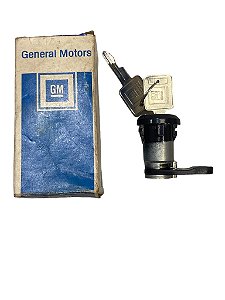 Cilindro Da Tampa Traseira Com 2 Chaves GM A20 C20 D20 Veraneio Bonanza 1991 até 1992 Original GM 93201692 Novo de Época