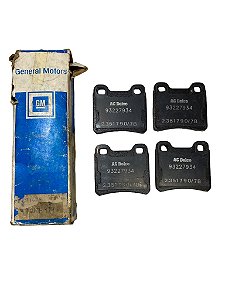 Jogo Pastilha Freio Traseiro GM Vectra A 2.0 2.2 8V 16V 1993 até 1996 Original GM 93227934 Novo de Época