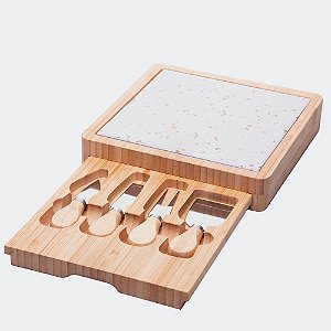Conjunto para Queijo 6 Peças com Tábua de Bambu e Terrazzo (23x23x4 cm)