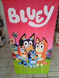 Toalha 1.40x 0.70 Bluey fundo rosa