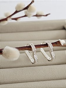 Brinco Argola Coração com Zircônia
