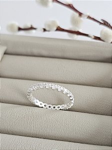Anel Aparador Cravejado com Zircônia Cristal