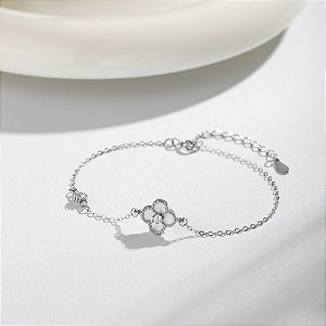 Pulseira mini trevo e zircônia prata 925 e ródio