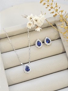 Conjunto colar e brincos gota cravejada azul prata 925 com banho de ródio