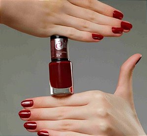 ESMALTE TRADICIONAL CORA BORDÔ 10ml  308