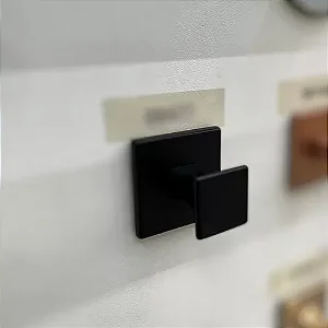 PUXADOR DURANGO *FIXAÇÃO ADESIVA* - TORRALBA