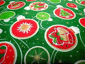 Toalha de Mesa TNT Estampada 140x220cm Bolas de Natal - 1 Un