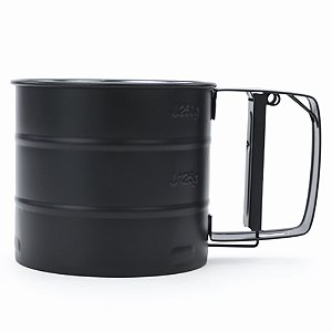 Polvilhador Peneira Camada Única com Gatilho 10x10x9,5cm 250g - 1 Un - Cromus Allonsy