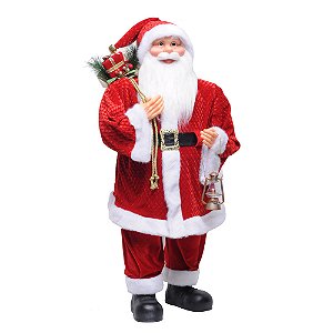 Papai Noel com Casaco Texturizado Segurando Lanterna