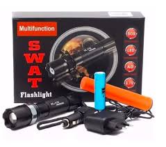 LANTERNA TÁTICA SWAT FLASHLIGHT