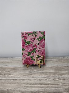 Caderno Personalizado brochura 96 folhas tecido rosa floral aplique MDF gato na janela