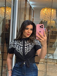 Blusa Bordada 614