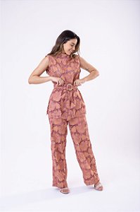 Calça de lesie e rechilieu.