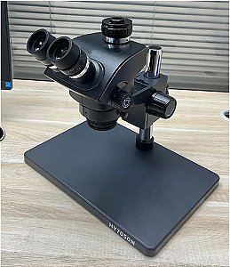 Microscópio Trinocular Simul-Focal Preto HY7050N - Alta Definição e Precisão