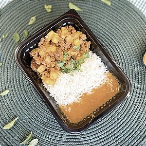 Patinho moído com batatinhas cozidas - 300g